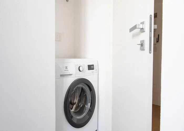 The Best Rent - Two-Bedroom Apartment In Navigli Area